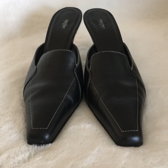 Black heels with stitching - Picture 2 of 8